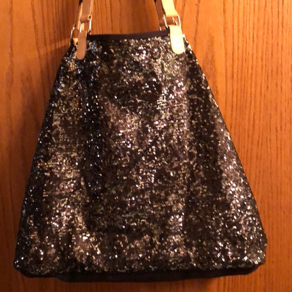 Victoria’s Secret glam tote - Picture 2 of 5